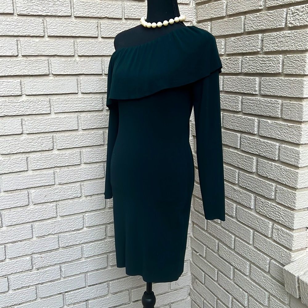 Beautiful dress- off one shoulder, fitted, made of stretch sweater material